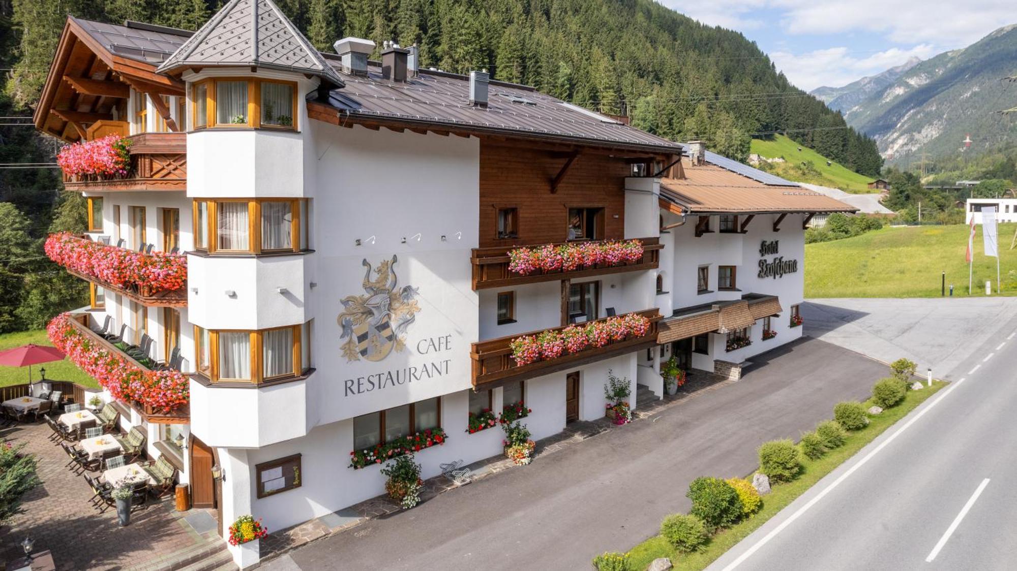 Hotel Troschana Flirsch Εξωτερικό φωτογραφία