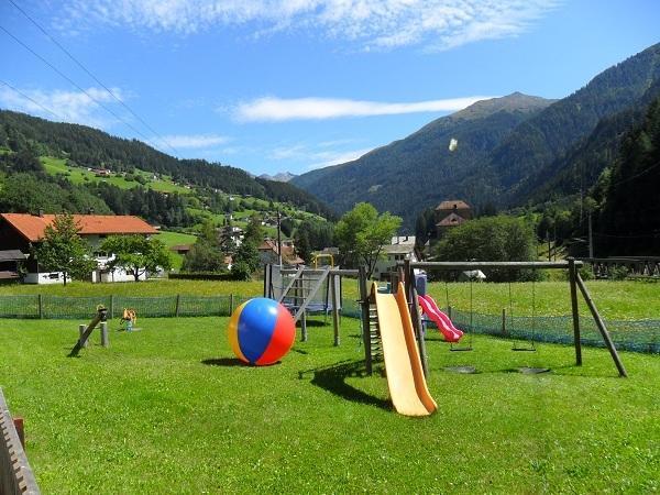 Hotel Troschana Flirsch Εξωτερικό φωτογραφία